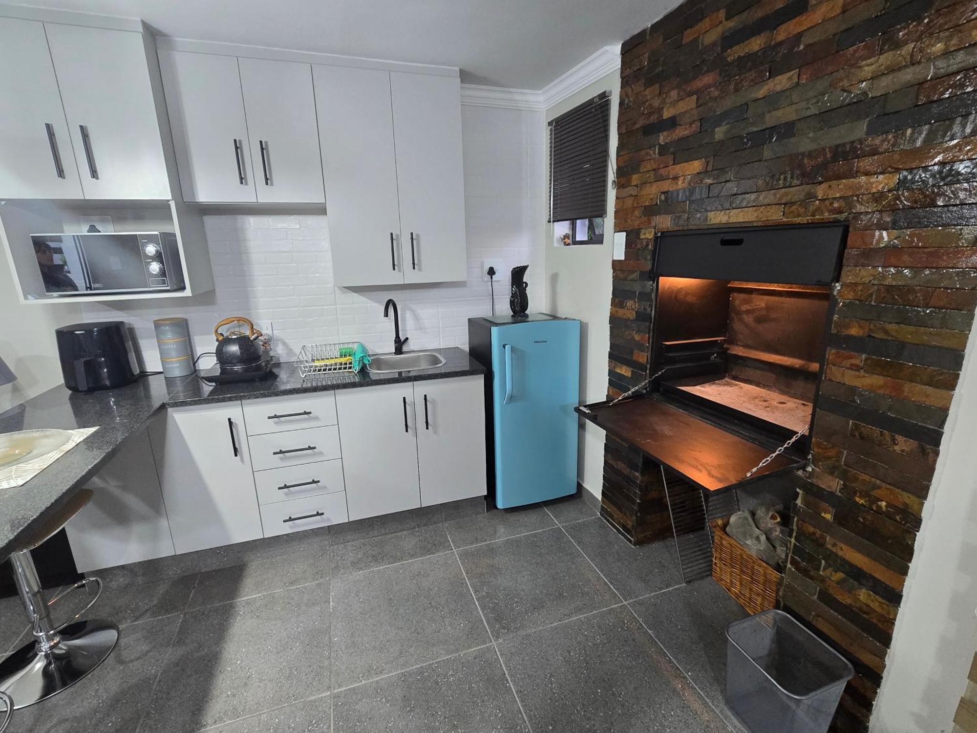 Lavender Villa No Loadshedding Kempton Park Zimmer foto
